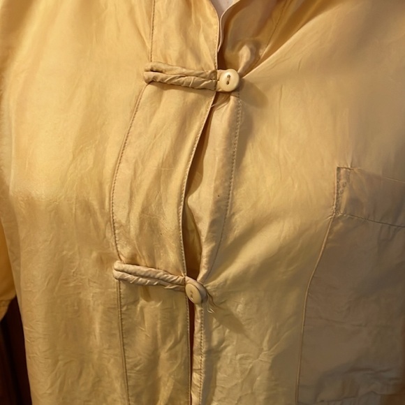 VINTAGE The Limited Yellow 100% Silk Shirt - Picture 4 of 7